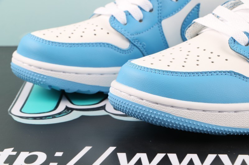 Jordan 1 Retro Low Golf UNC