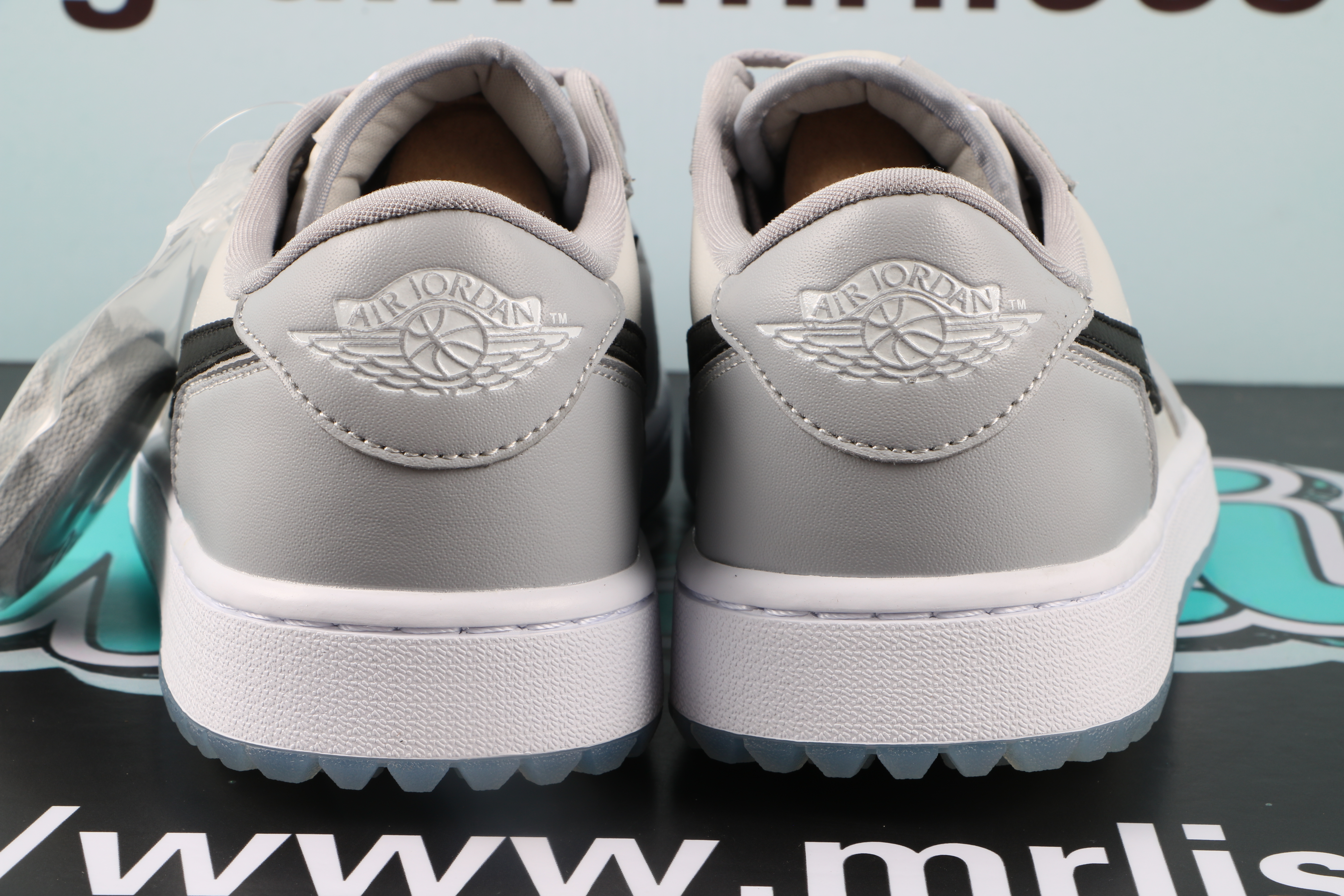 Jordan 1 Retro Low Golf Wolf Grey