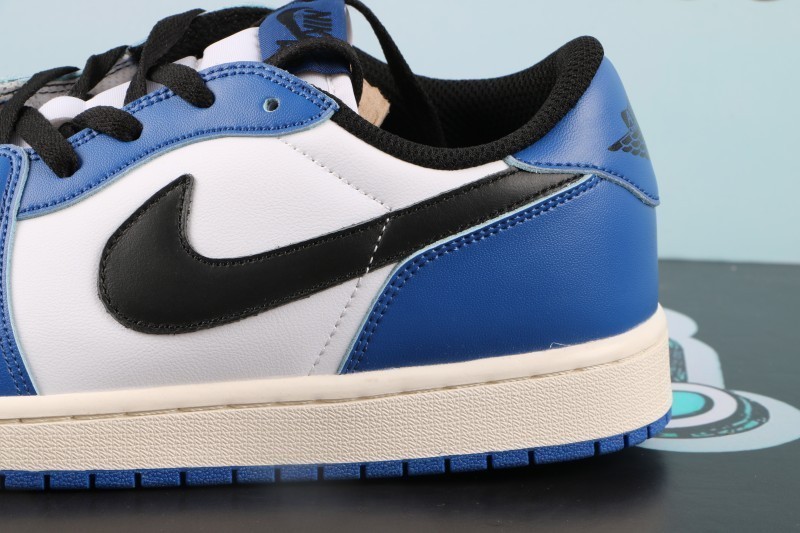 Jordan 1 Low OG Game Royal