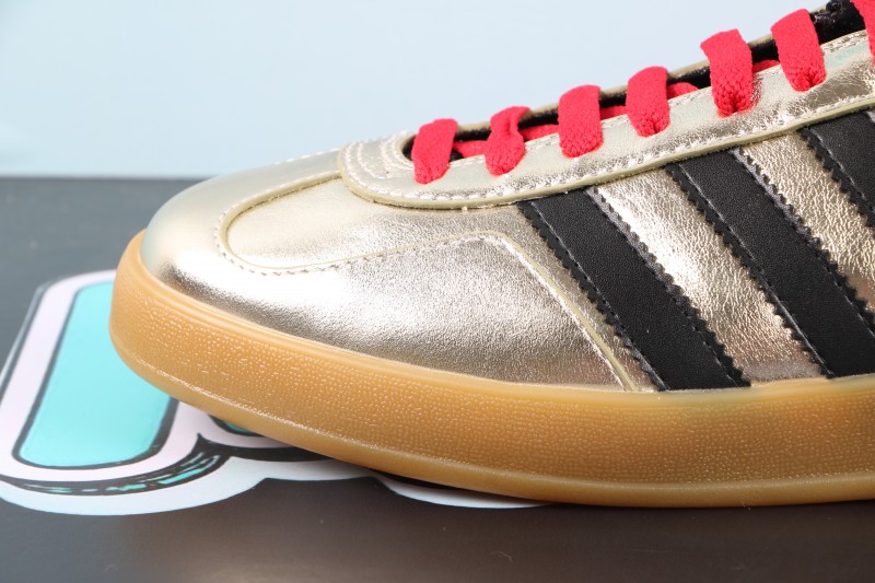 Gucci Gazelle Metallic Gold
