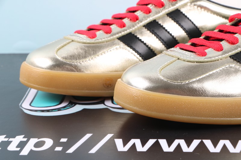 Gucci Gazelle Metallic Gold