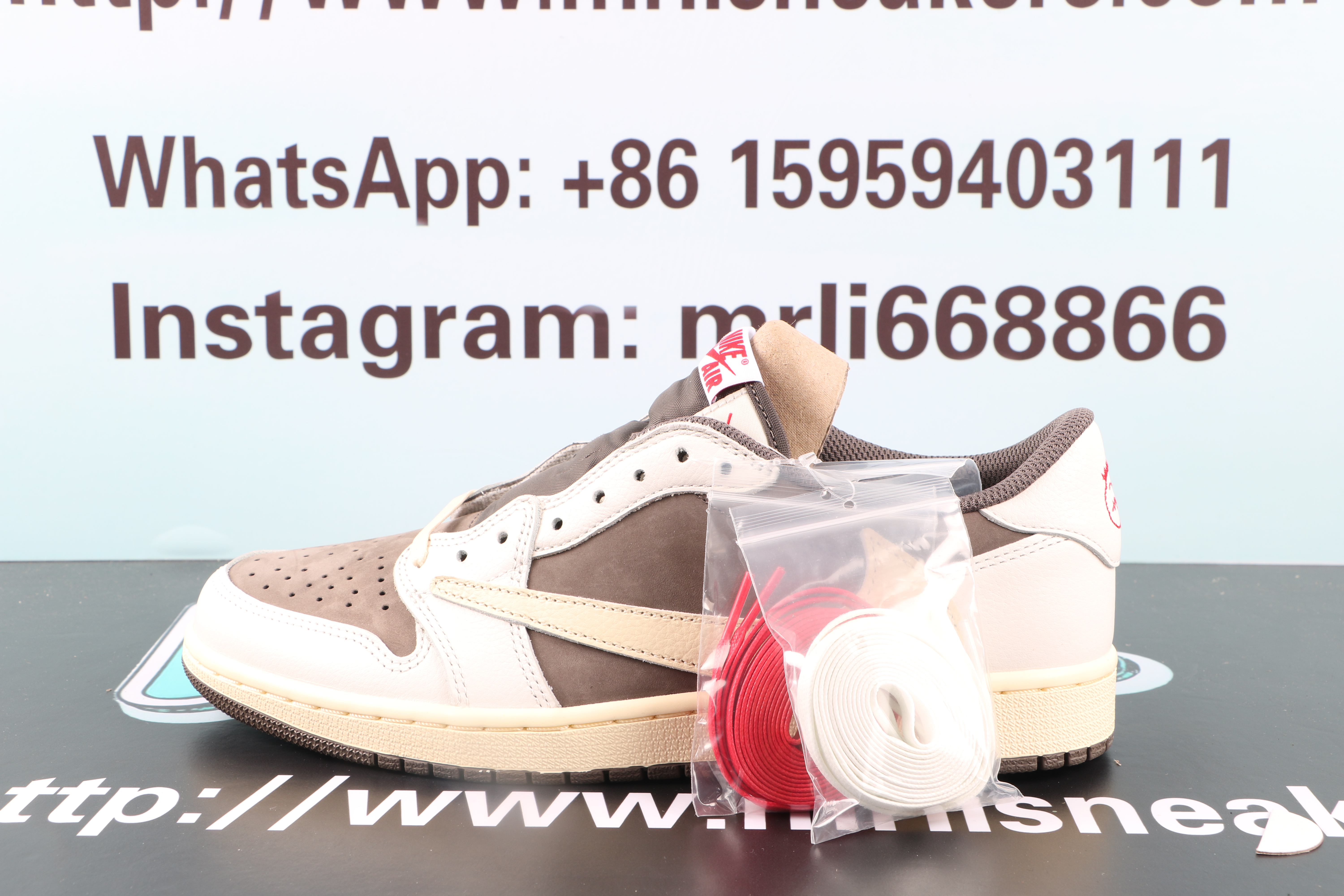 Travis Scott x Air Jordan 1 Low Mocha