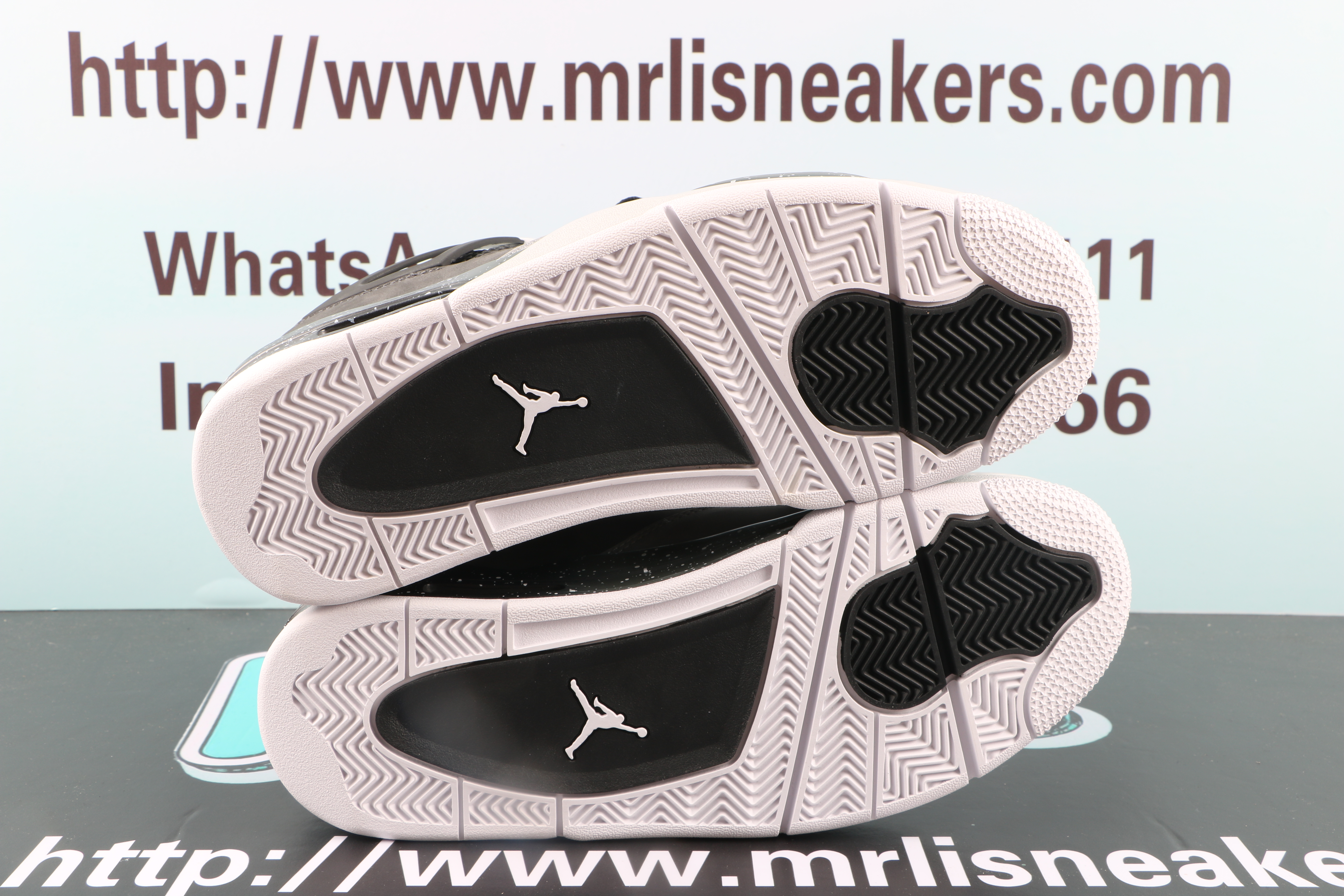 Jordan 4 Retro Fear Pack