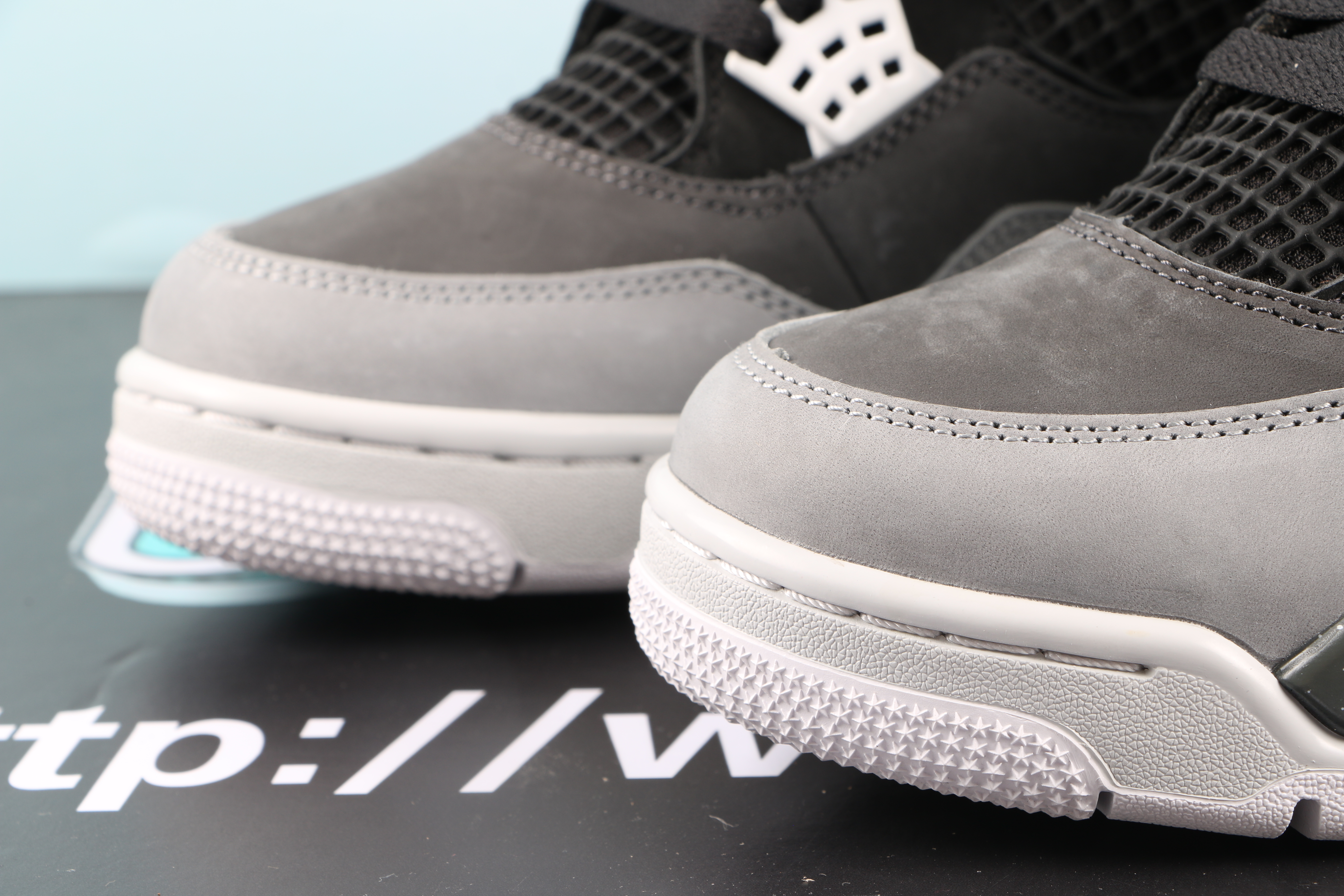 Jordan 4 Retro Fear Pack
