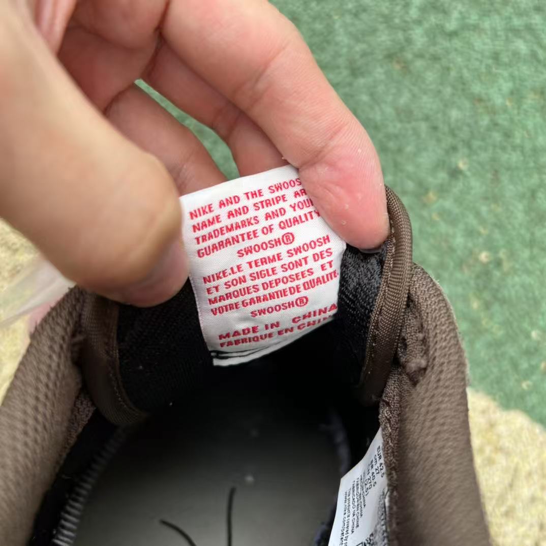 Travis Scott x Air Jordan 1 Low Travis Scott x Air Jordan 1 Low