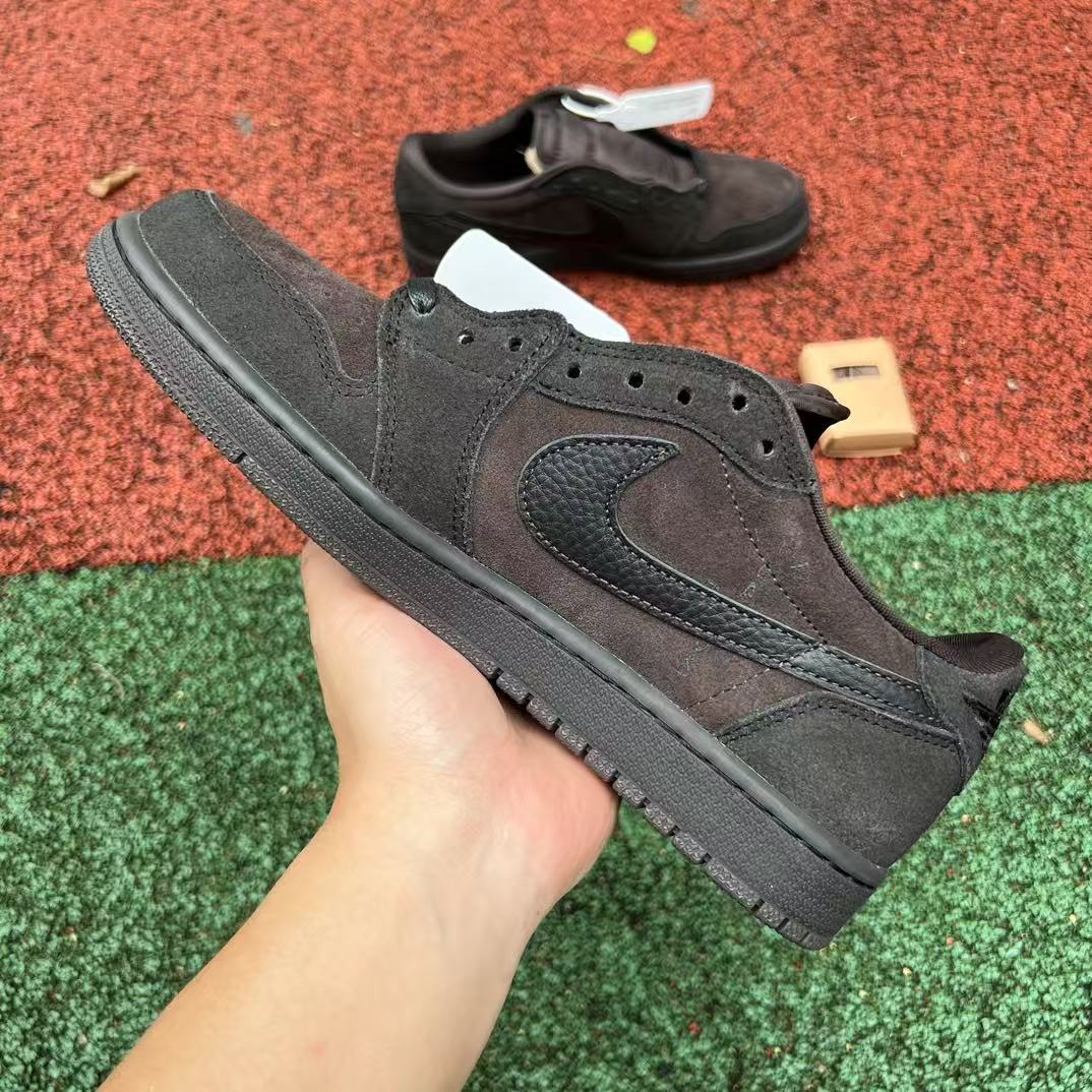 Jordan 1 Low OG Travis Scott Velvet Brown