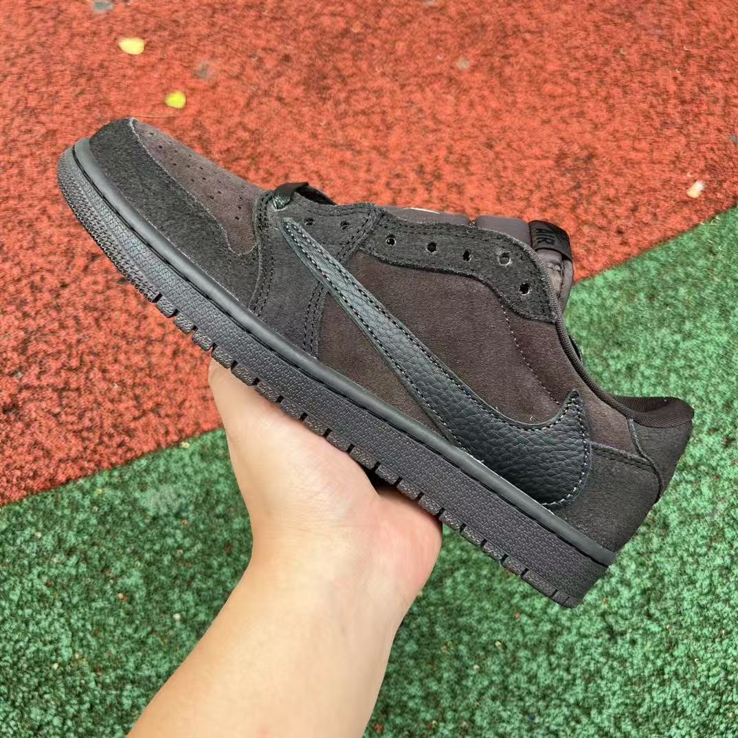 Jordan 1 Low OG Travis Scott Velvet Brown