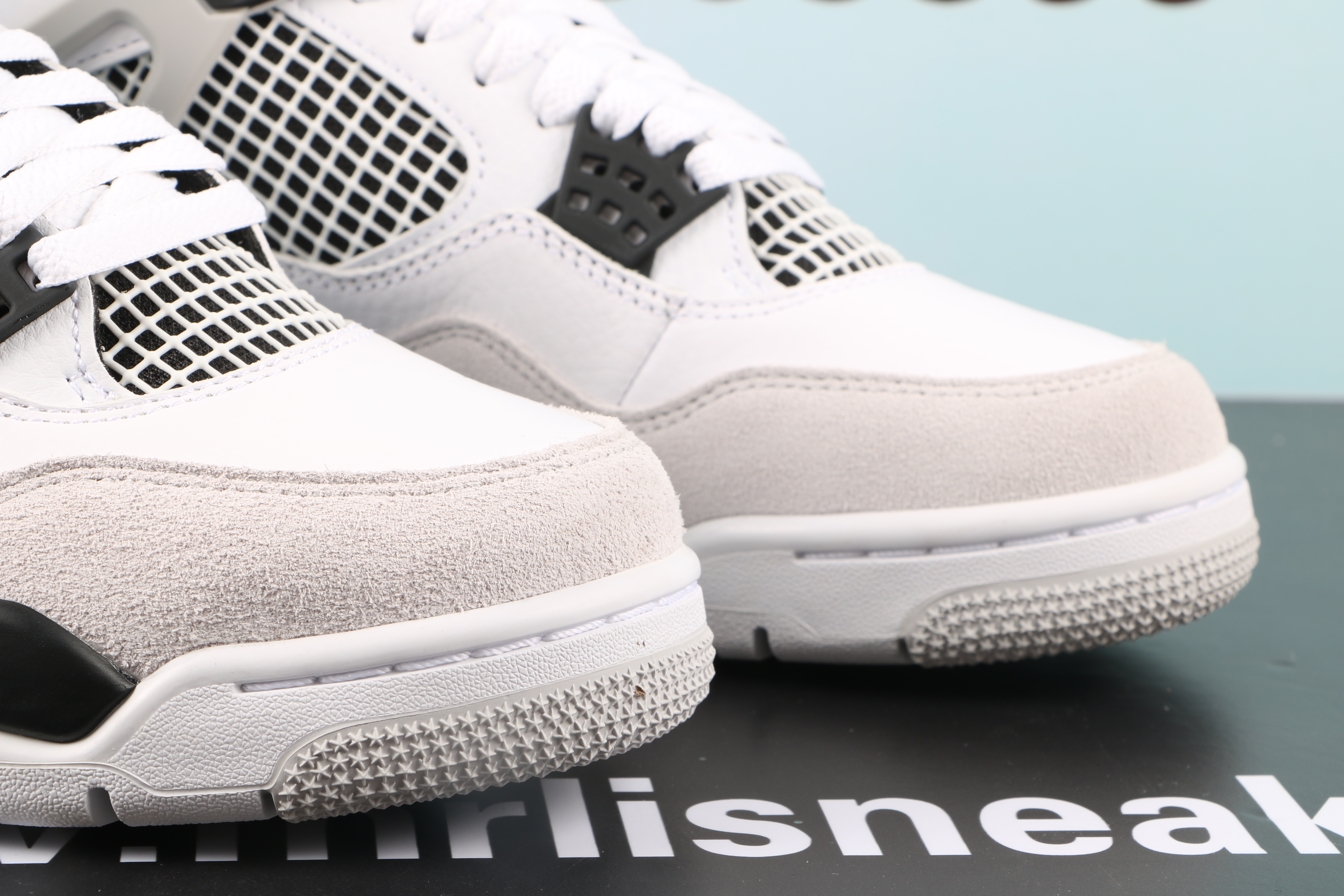 Jordan 4 Retro Military Black