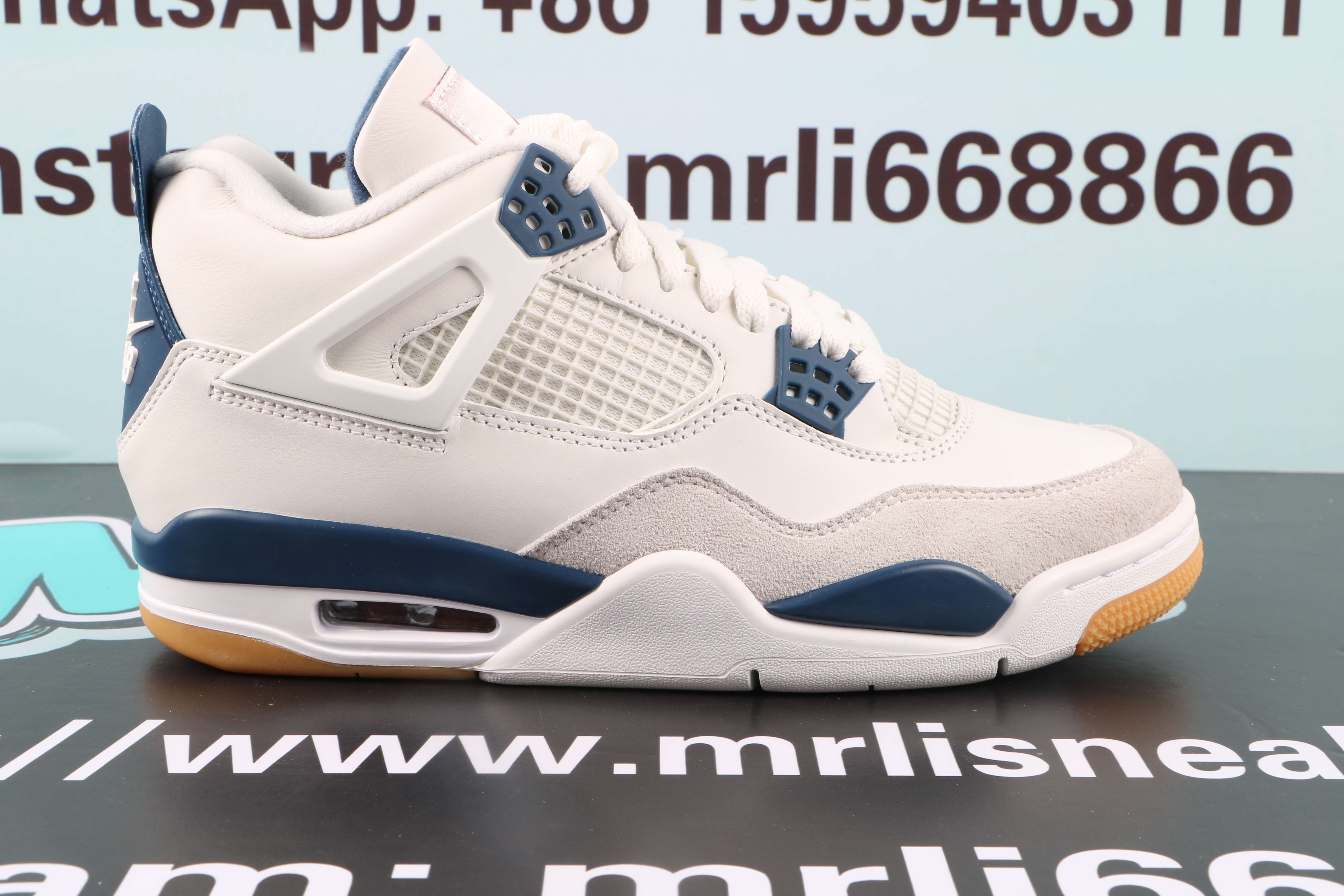 Jordan 4 Retro SB Navy