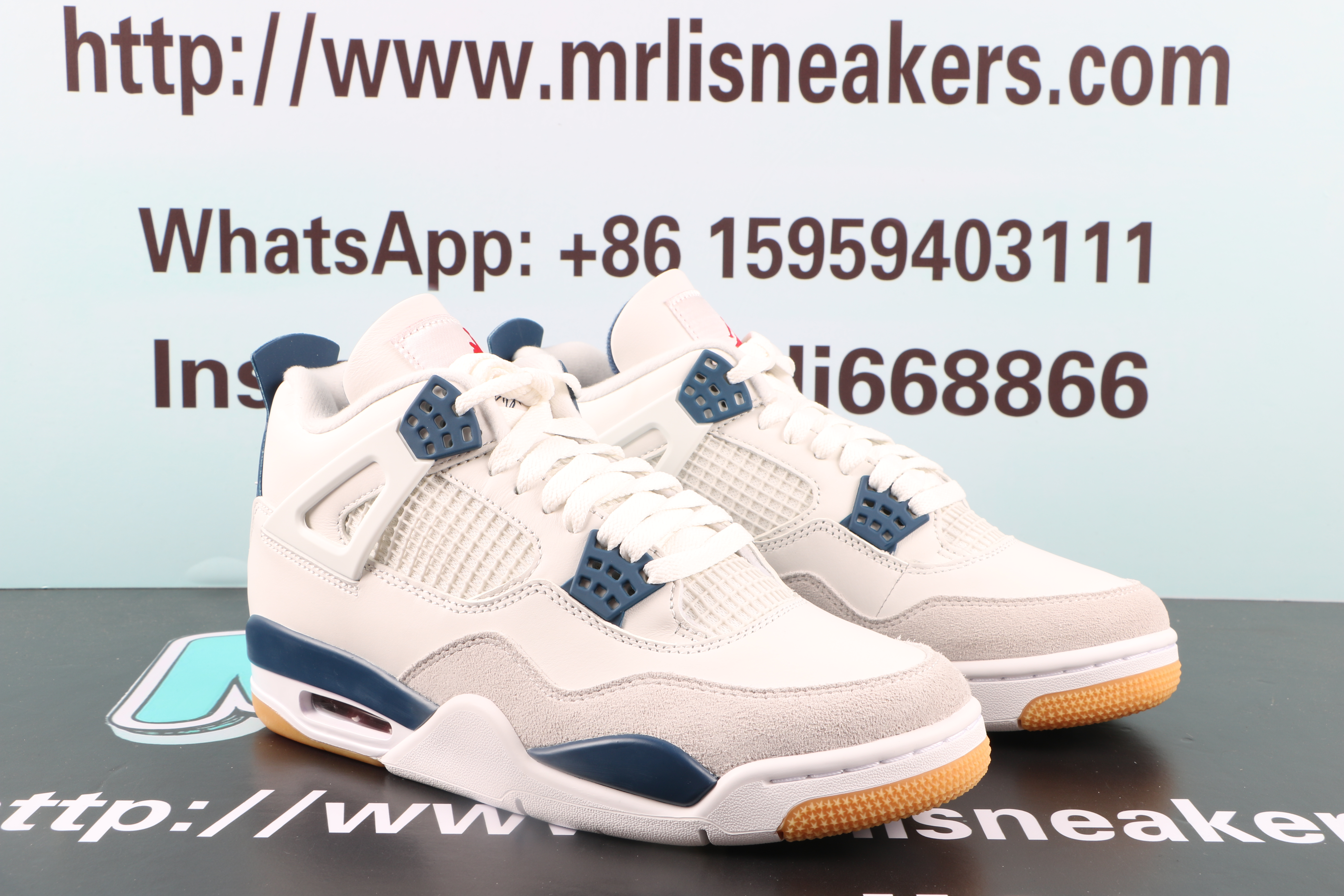 Jordan 4 Retro SB Navy