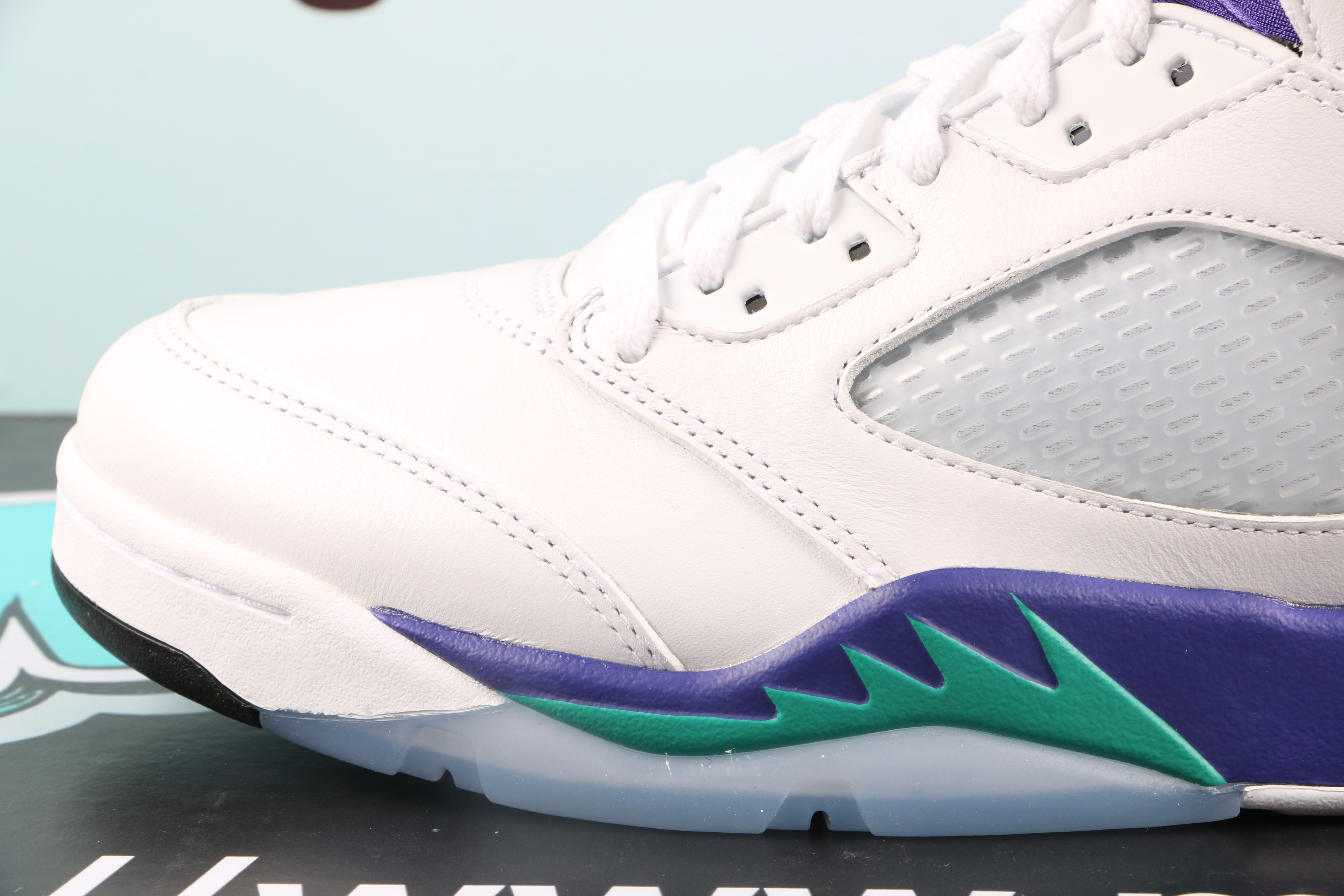 Air Jordan 5 OG 2025