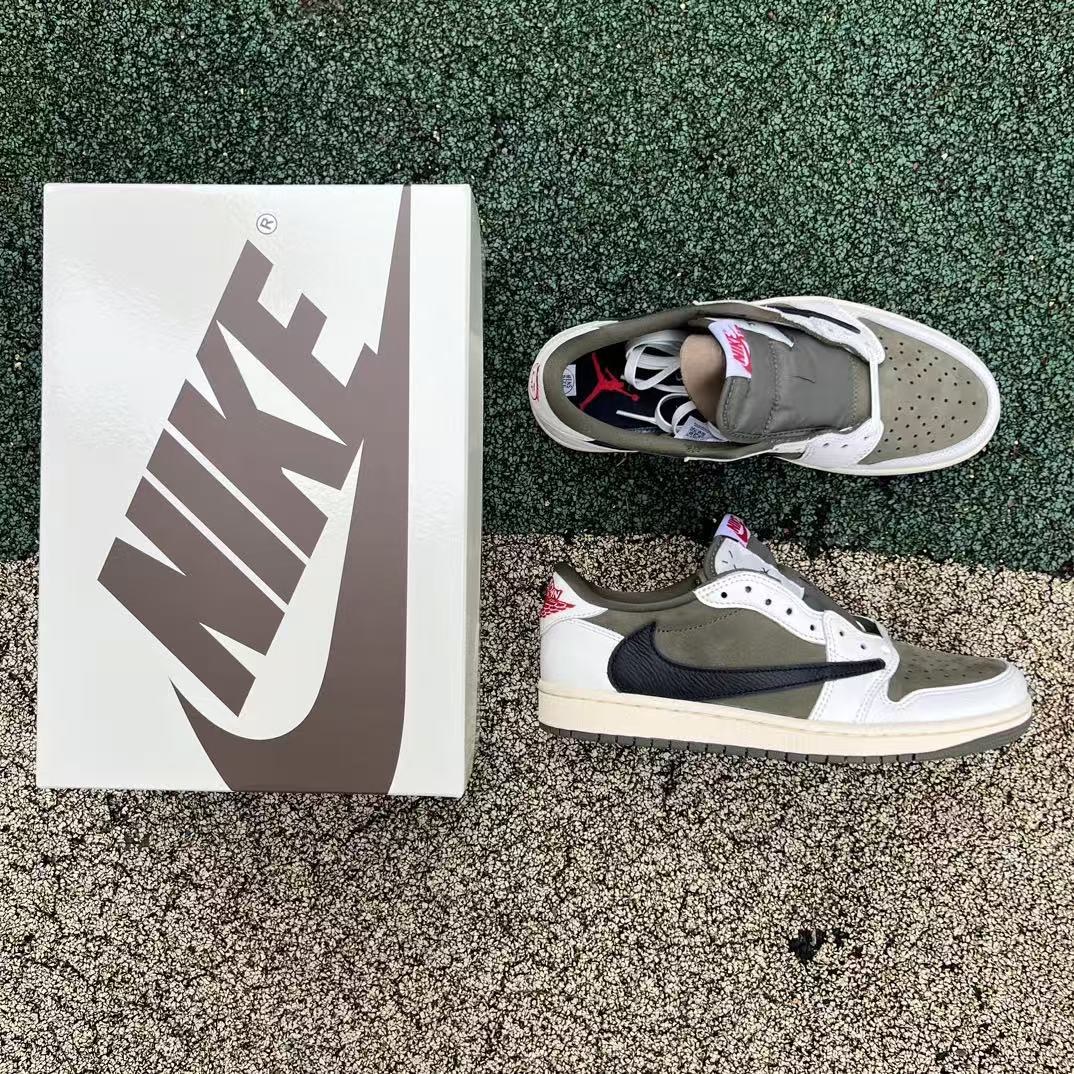 Jordan 1 Retro Low OG SP Travis Scott Medium Olive