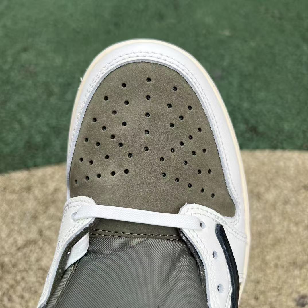 Jordan 1 Retro Low OG SP Travis Scott Medium Olive