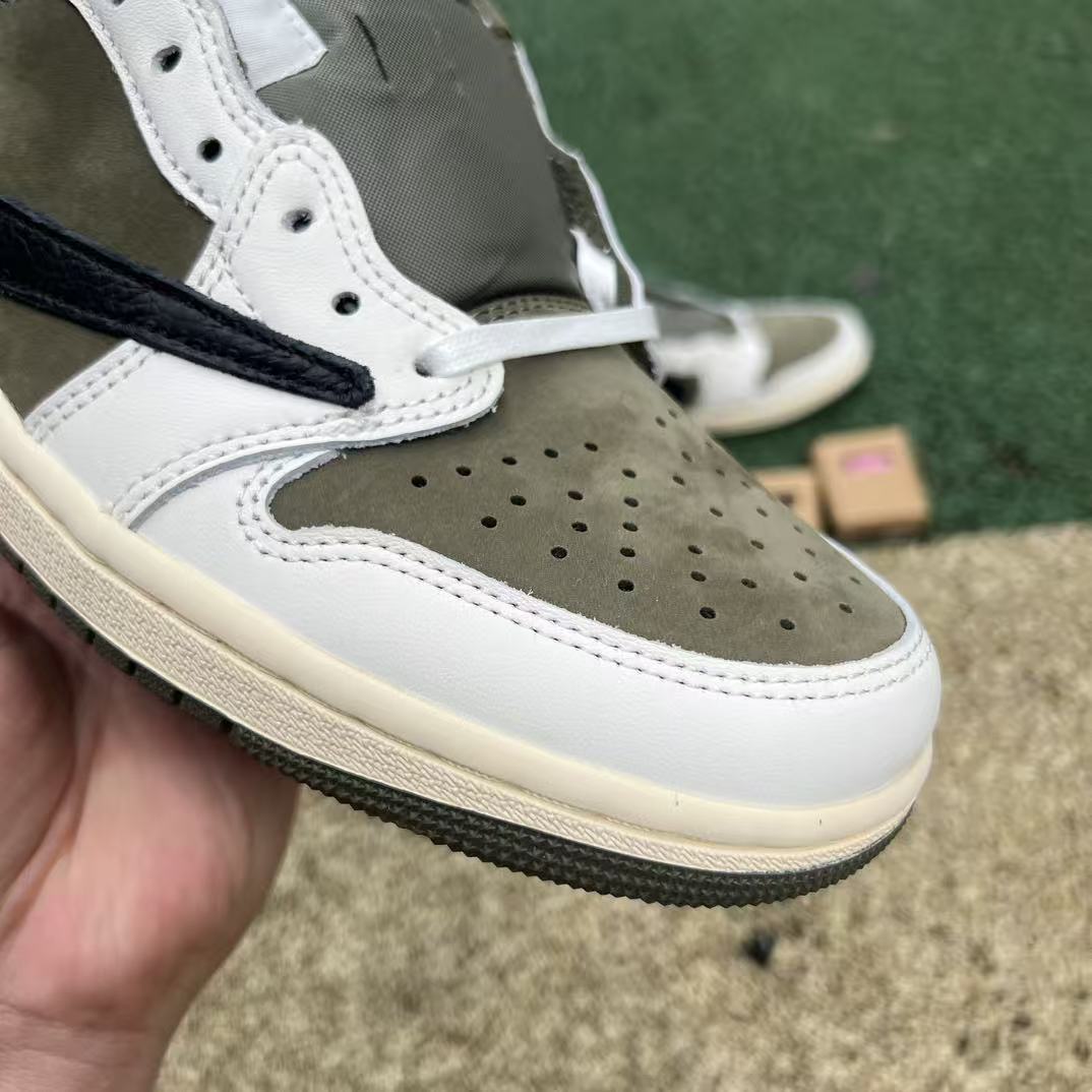 Jordan 1 Retro Low OG SP Travis Scott Medium Olive