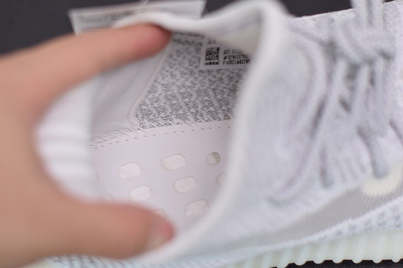 Yeezy Boost 350 V2 Static Reflective Yeezy Boost 350 V2 Static Reflective
