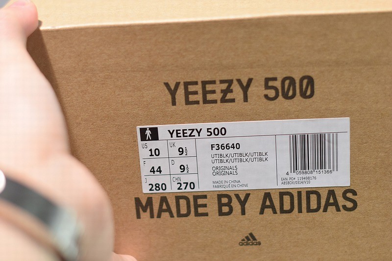 Adidas Yeezy 500 Utility Black Adidas Yeezy 500 Utility Black
