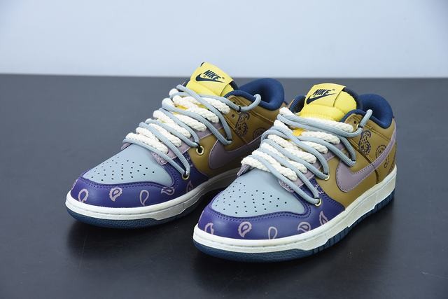 Off-White x Nk Dunk Low “Retro” Off-White x Nk Dunk Low “Retro”