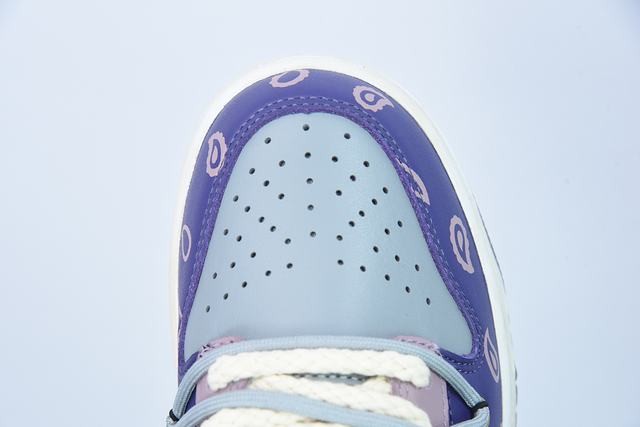 Off-White x Nk Dunk Low “Retro” Off-White x Nk Dunk Low “Retro”