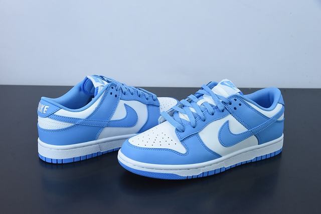 Nike Dunk Low UNC (2021) Nike Dunk Low UNC (2021)