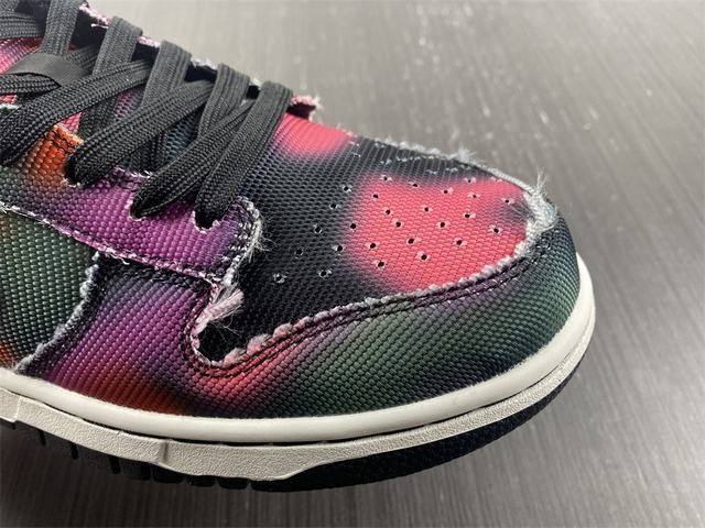 Nike Dunk Low Graffiti Pink Nike Dunk Low Graffiti Pink