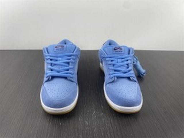 Nike SB Dunk Low Valour Blue Team Maroon Nike SB Dunk Low Valour Blue Team Maroon