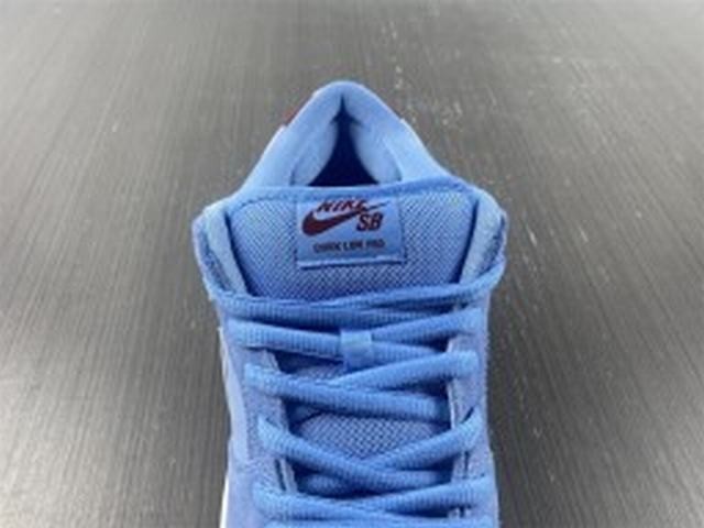 Nike SB Dunk Low Valour Blue Team Maroon Nike SB Dunk Low Valour Blue Team Maroon