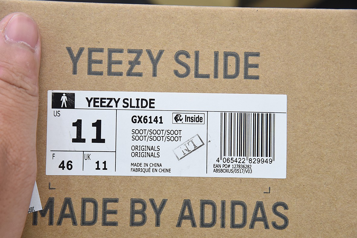 YEEZY SLIDE YEEZY SLIDE