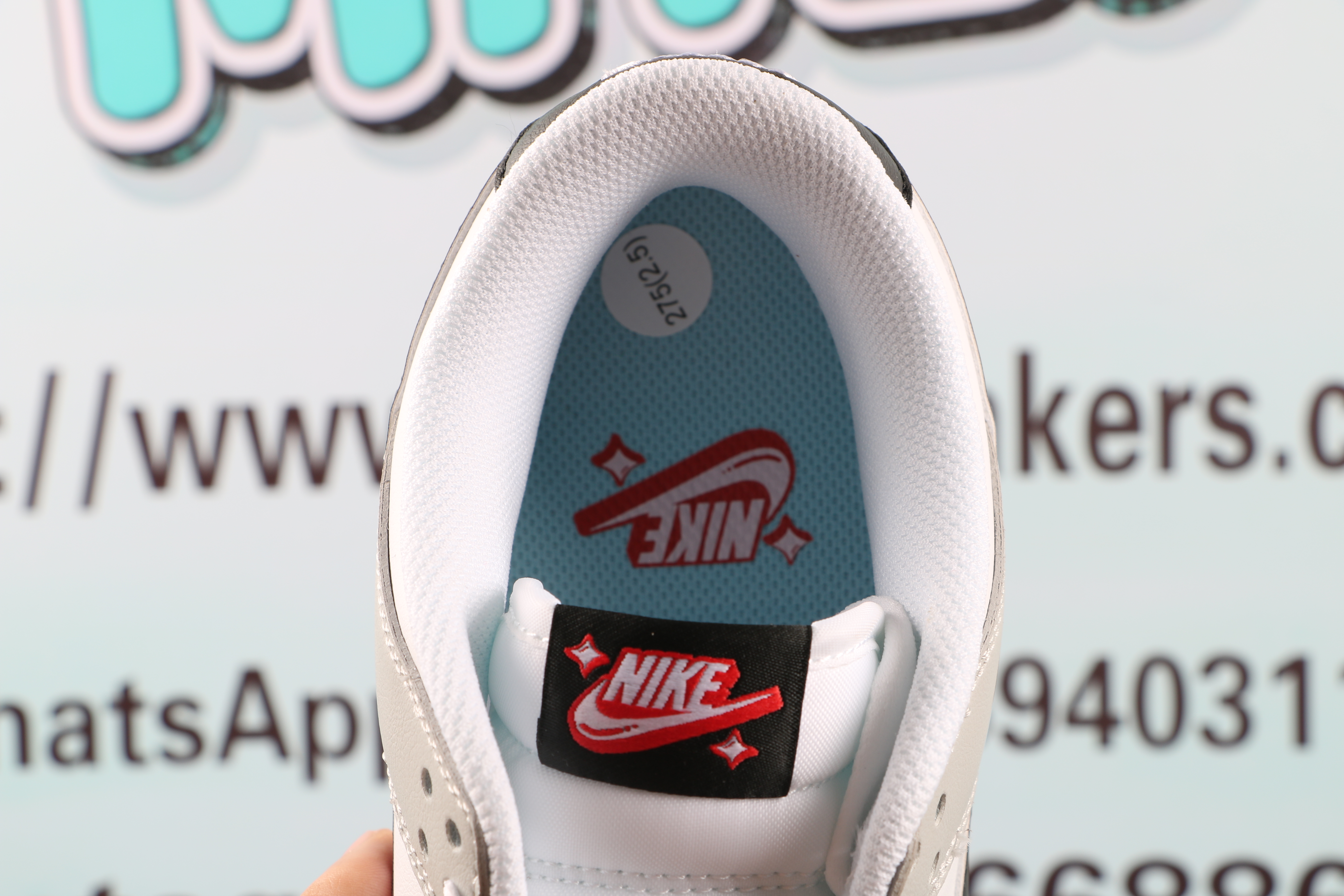 Dunk Low Retro SE grey black
