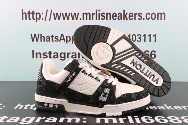 Louis Vuitton LV Trainer WHite Black White